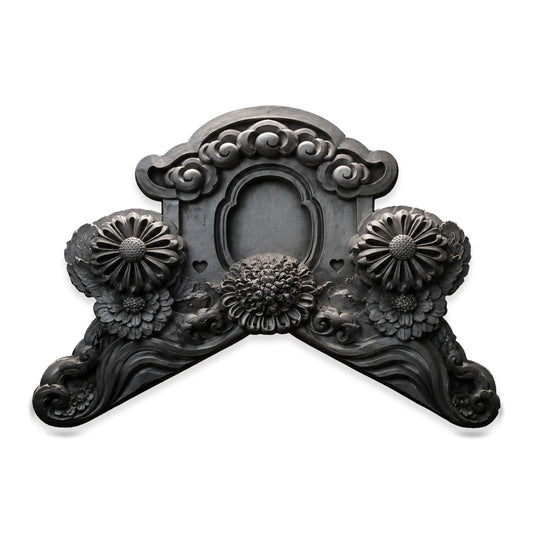 Japanese onigawara roof tile