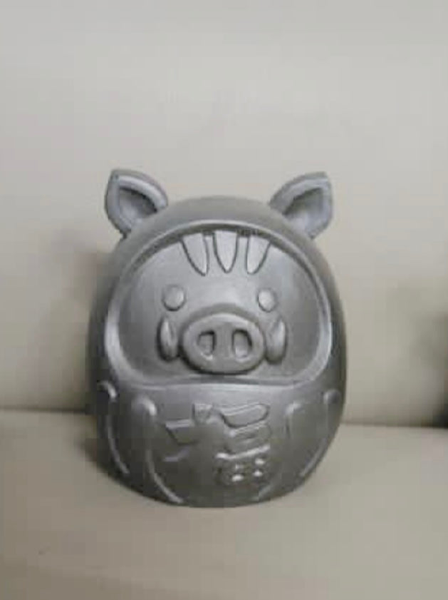 Pig daruma cute statue