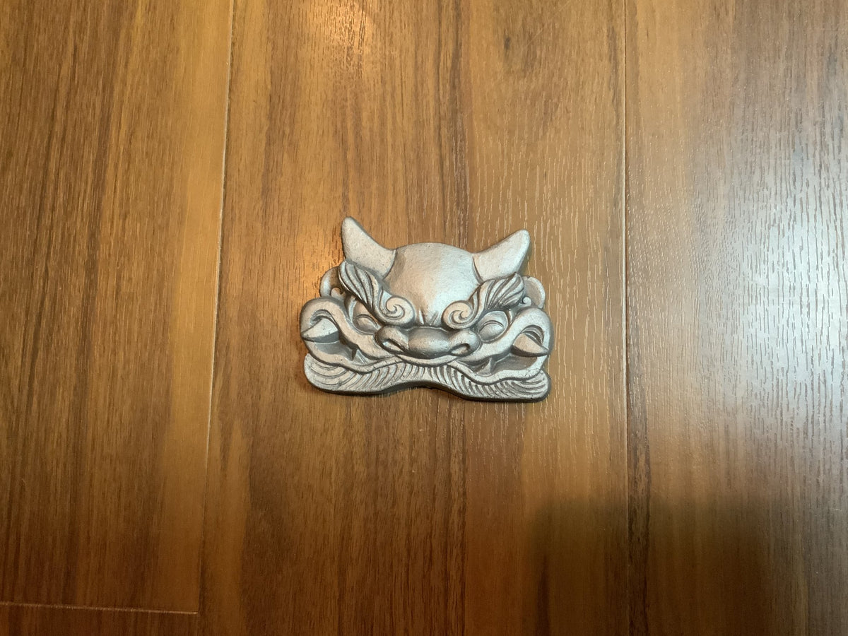 Japanese onigawara roof tile