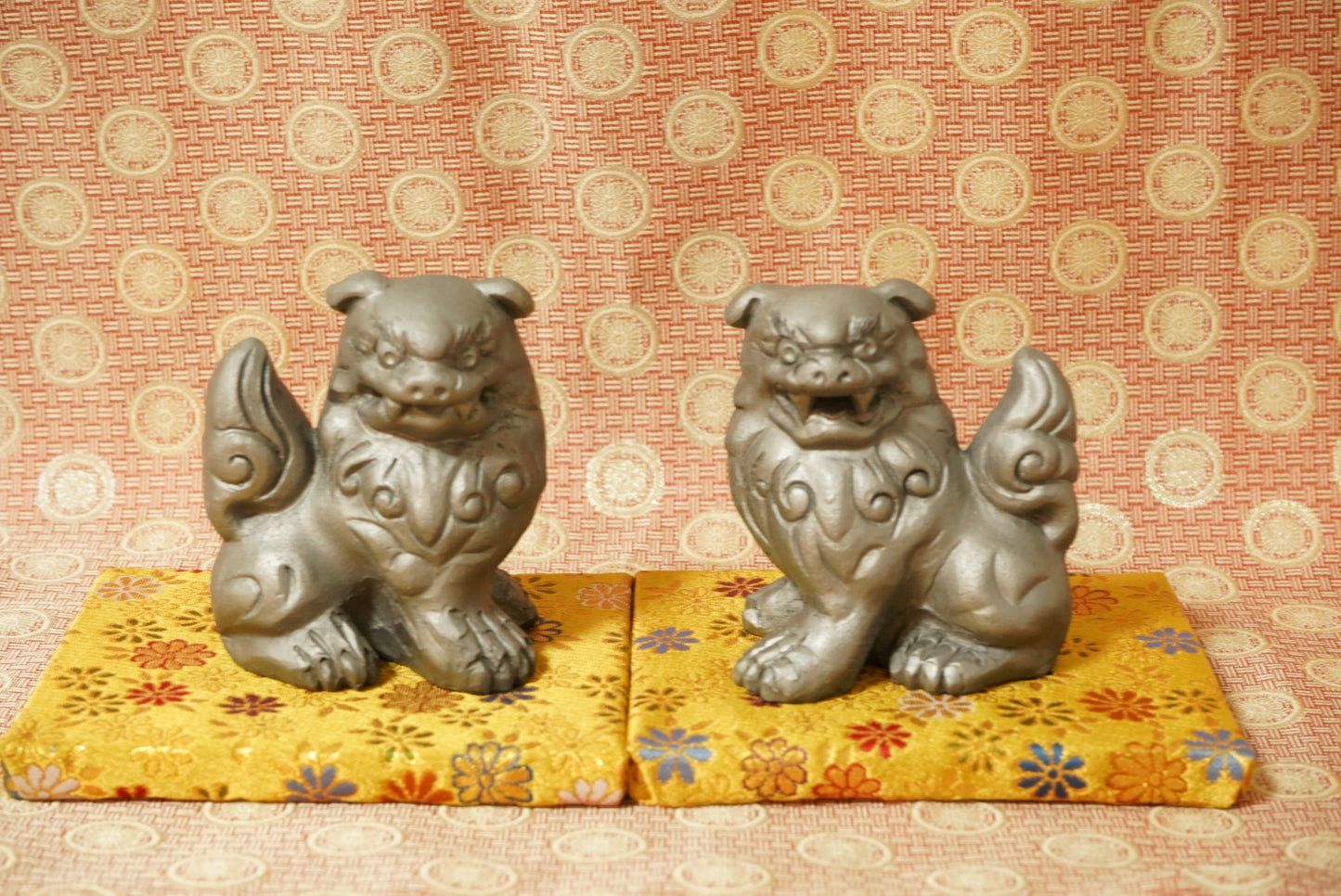 Guardian IBUSHI shisi lion ornament 1set