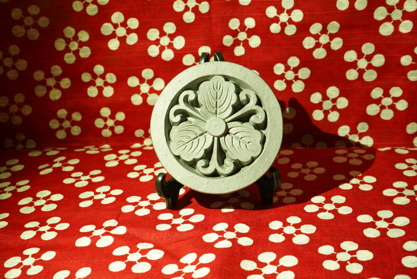 Japanese SAMURAI family crest  ornament tsurugashiwa